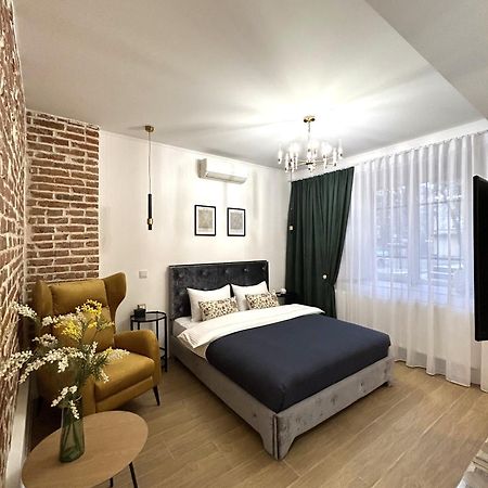 Modern Apartment, 100M To Opera 리비프 외부 사진